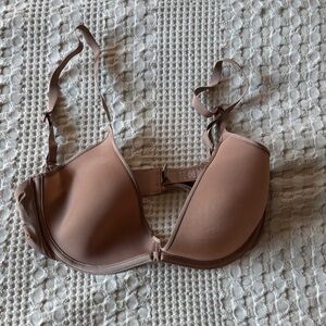 Elegant SKIMS Tan Women's Bra